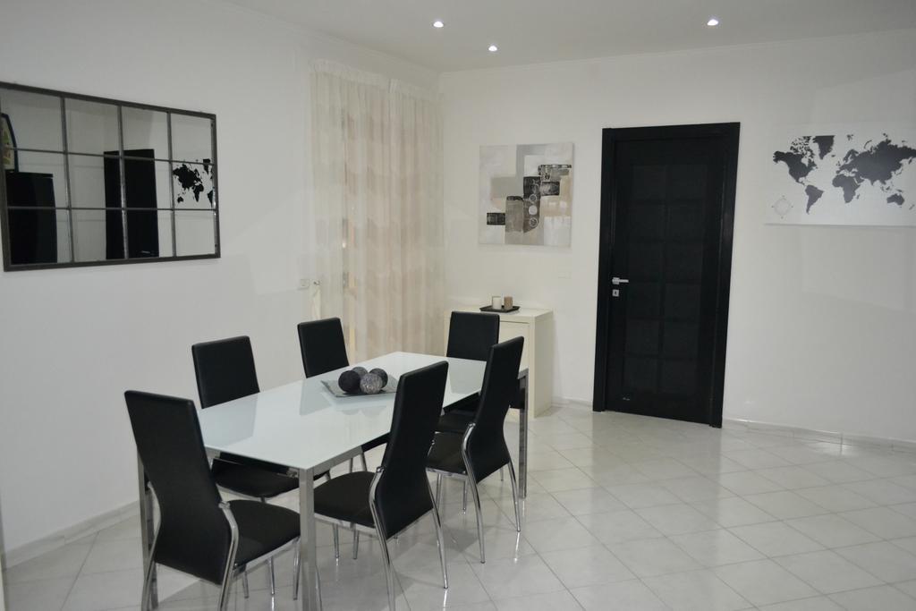 Homenapoli Extérieur photo