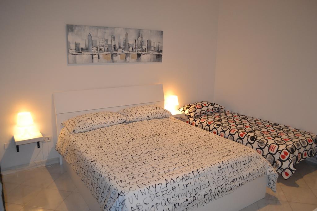 Homenapoli Extérieur photo